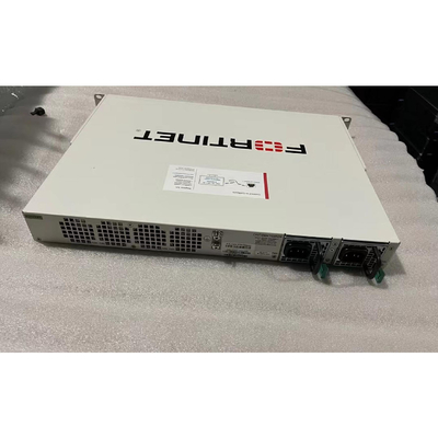 FG-200F Firewall Fortigate 200F dotato di Protezione contro le minacce unificate e FortiCare