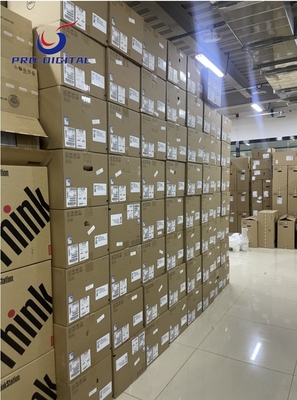 Disco rigido Lenovo ThinkStation P620 da 1 TB incluso