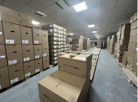 Dell Poweredge T550 Intel Xeon 4310/4309Y/4314/4316/5317/5315y/5318y/6326/6342 Tower Server in magazzino